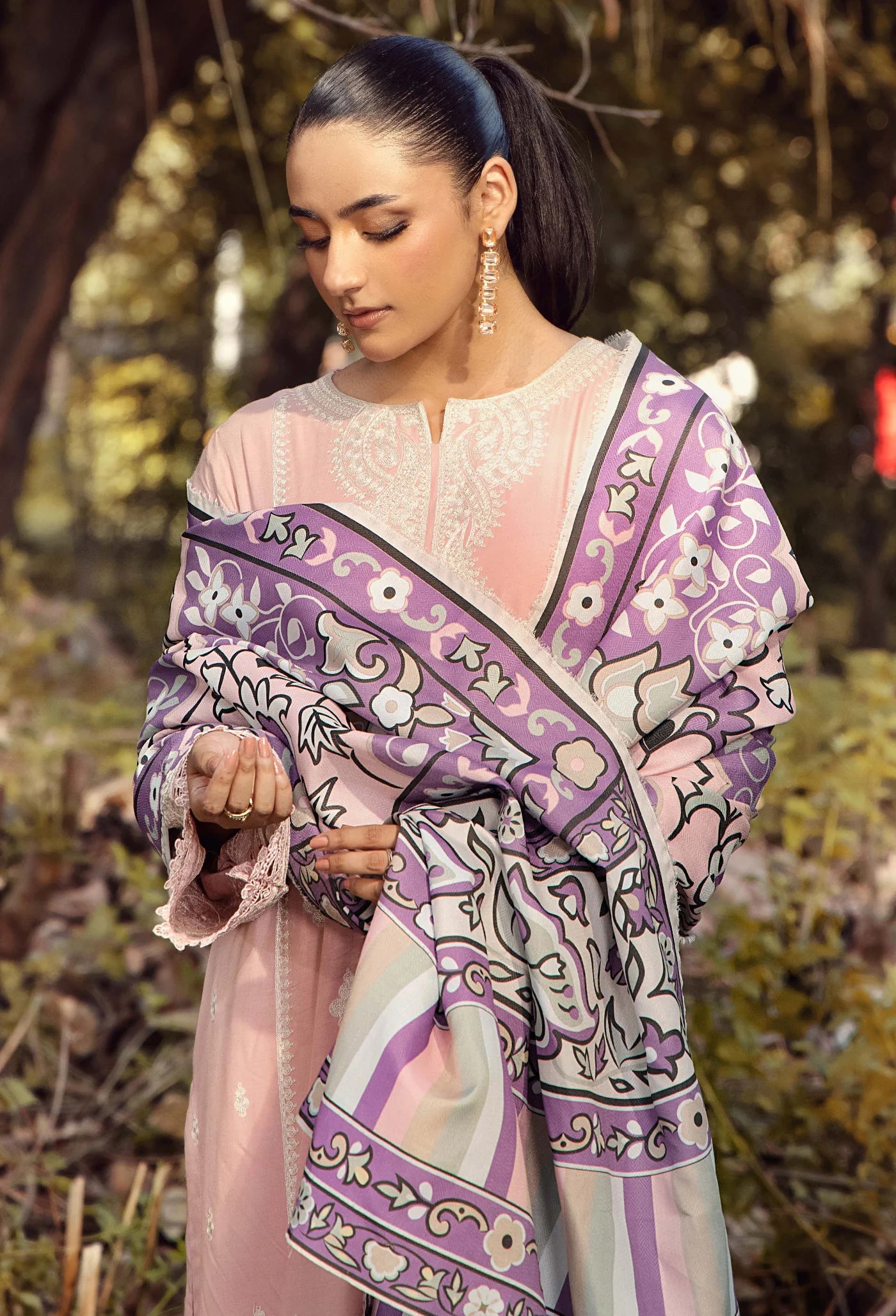 Adan Libas Embroidered Linen Suit 7661
