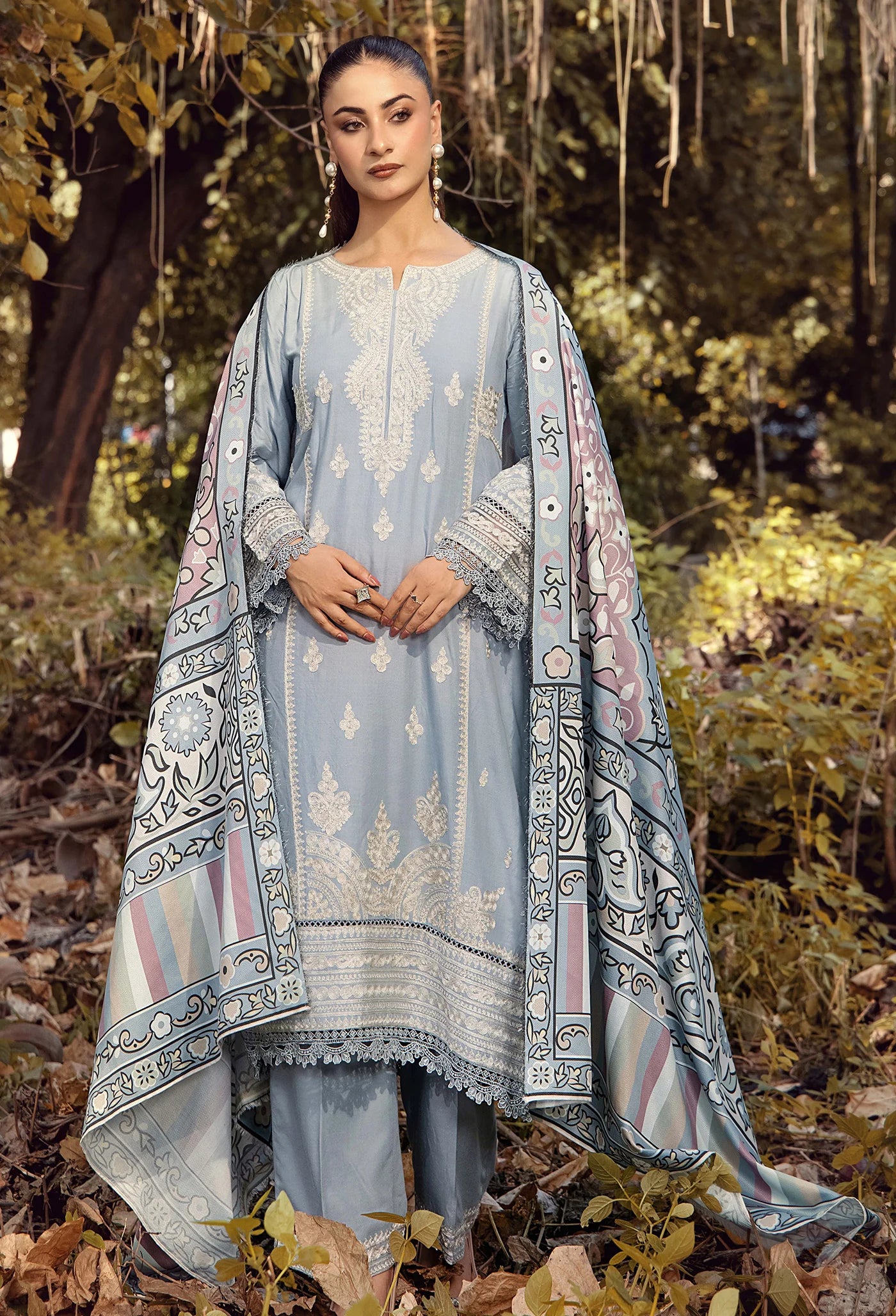 Adan Libas Embroidered Linen Suit 7662