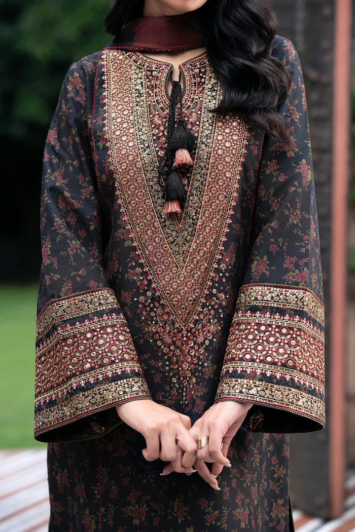 Jazmin Embroidered Viscose Suit UW-0068