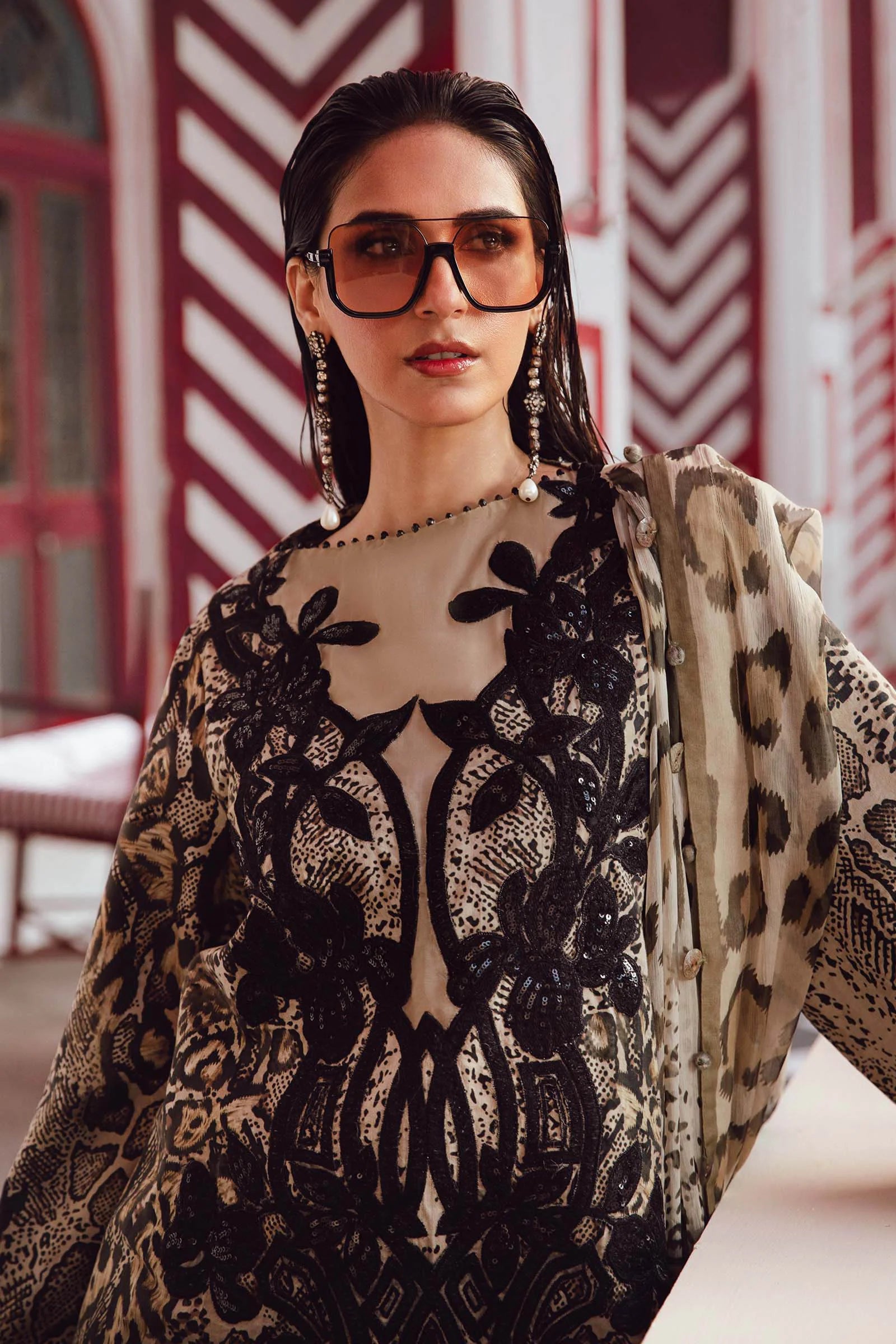 Maria B 3PC Embroidered Cambric Suit MPT-2702-B
