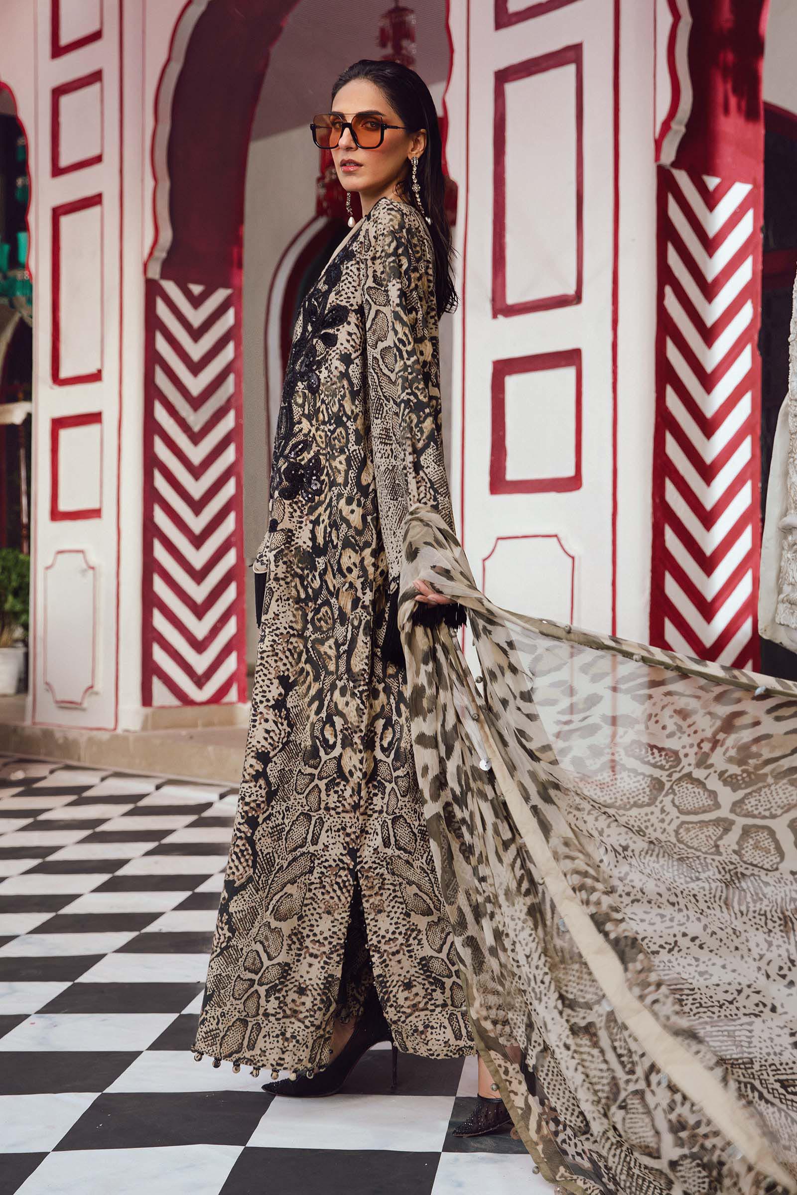 Maria B 3PC Embroidered Cambric Suit MPT-2702-B
