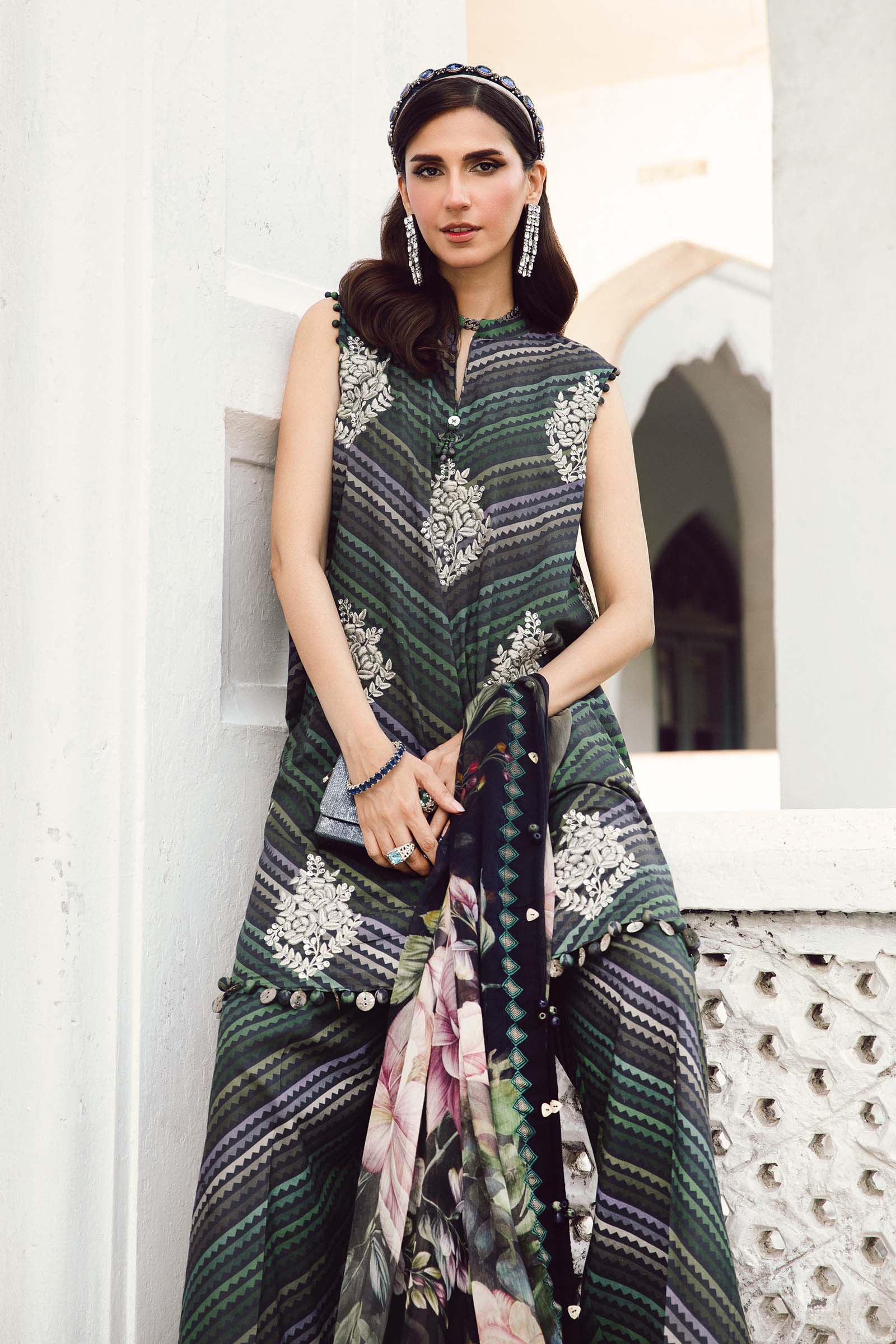 Maria B 3PC Embroidered Cambric Suit MPT-2705-A