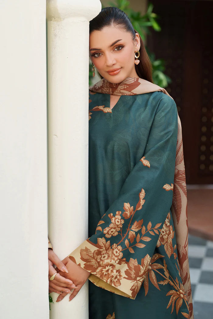 Jazmin Embroidered Viscose Suit UW-0179