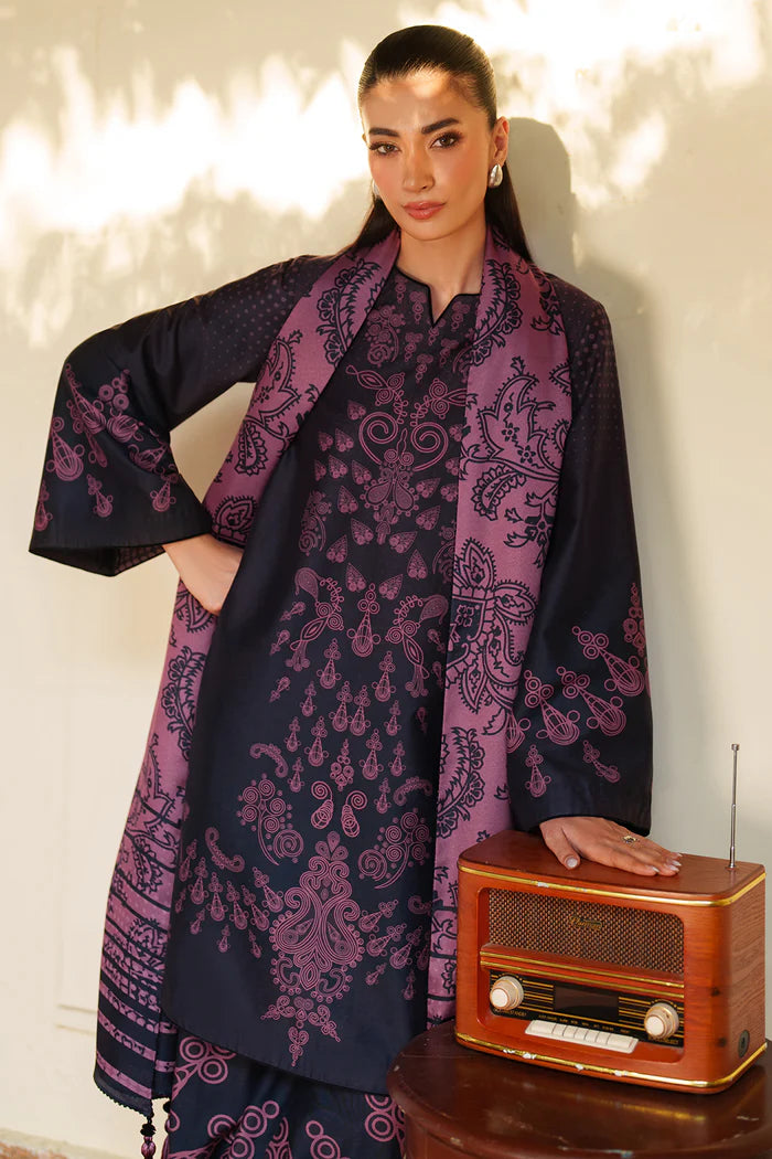 Jazmin Embroidered Viscose Suit UW-0182
