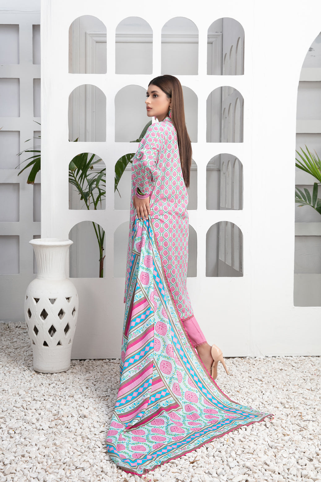 Tawakkal Embroidered Lawn 3 Piece Suit D9029