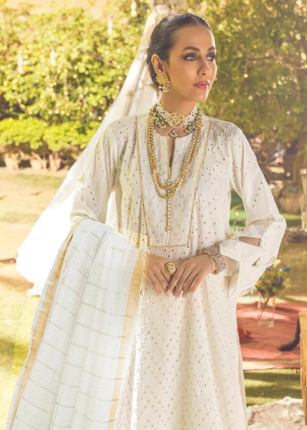Salitex Embroidered Lawn 3 Piece suit RE-00002A